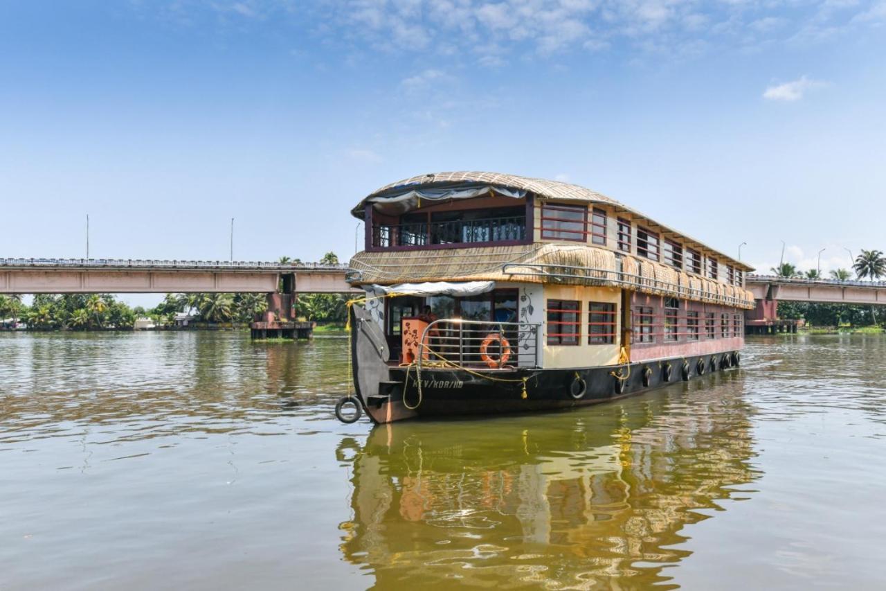 Friends Cruise, Nightstay Houseboat Alappuzha Kültér fotó