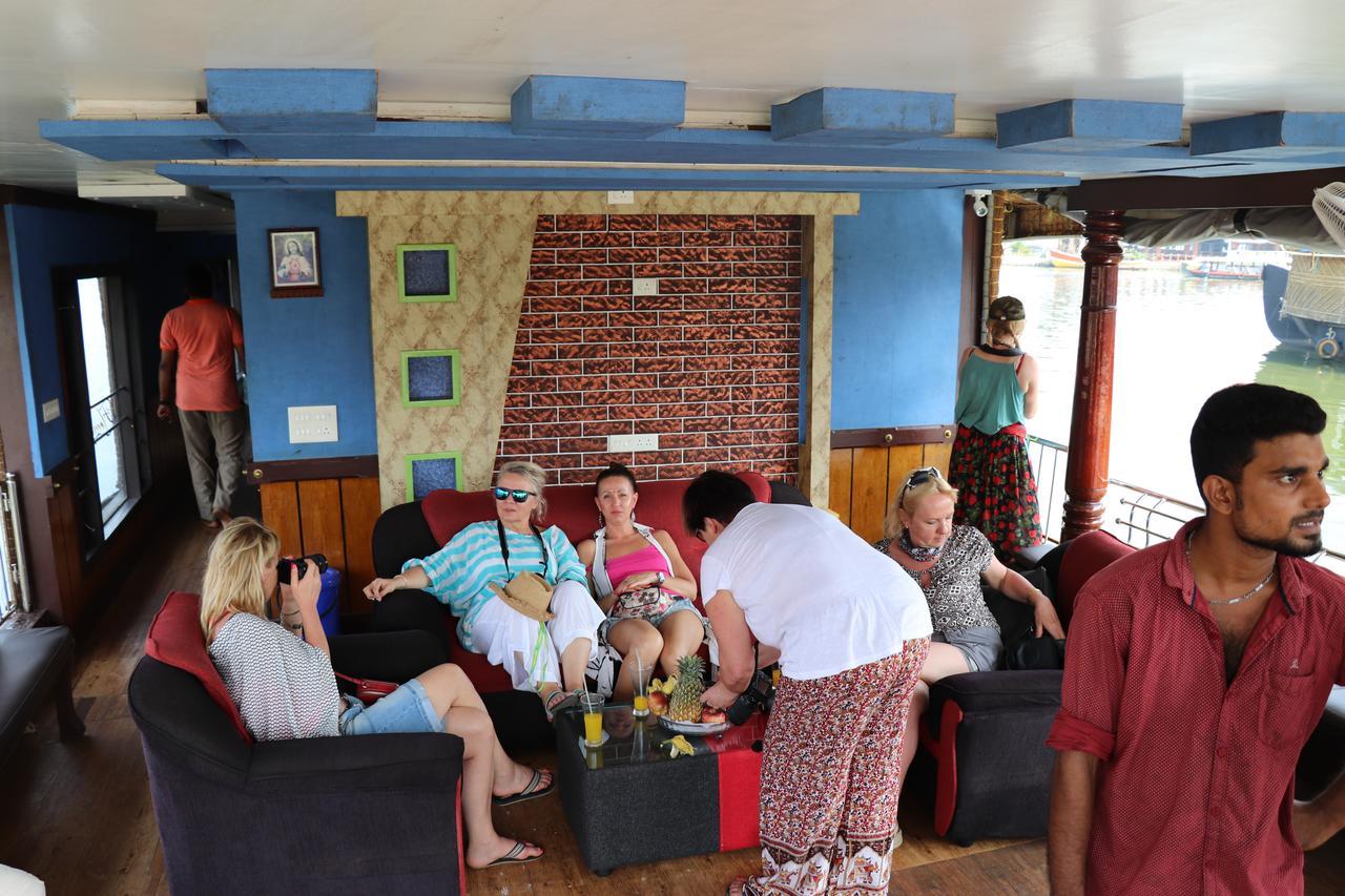 Friends Cruise, Nightstay Houseboat Alappuzha Kültér fotó