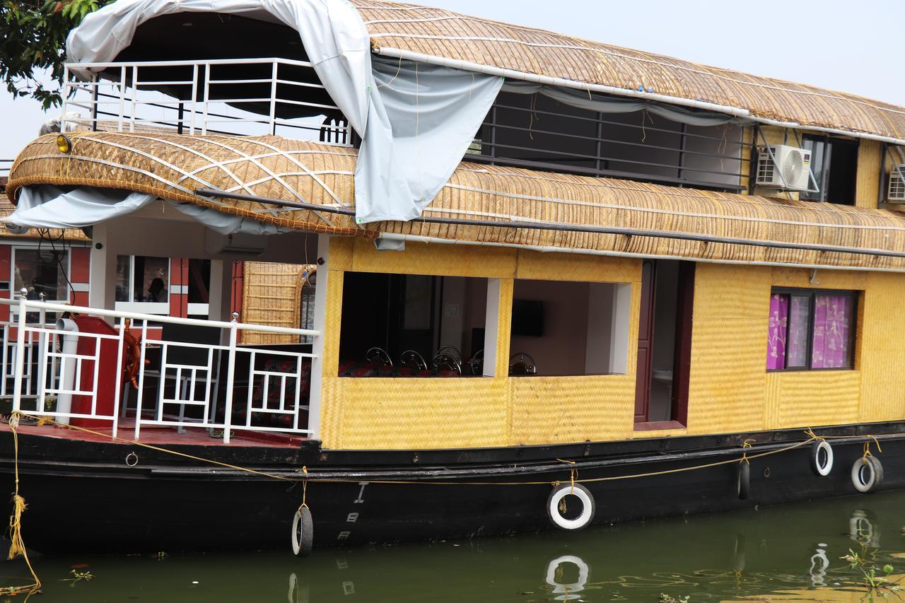 Friends Cruise, Nightstay Houseboat Alappuzha Kültér fotó